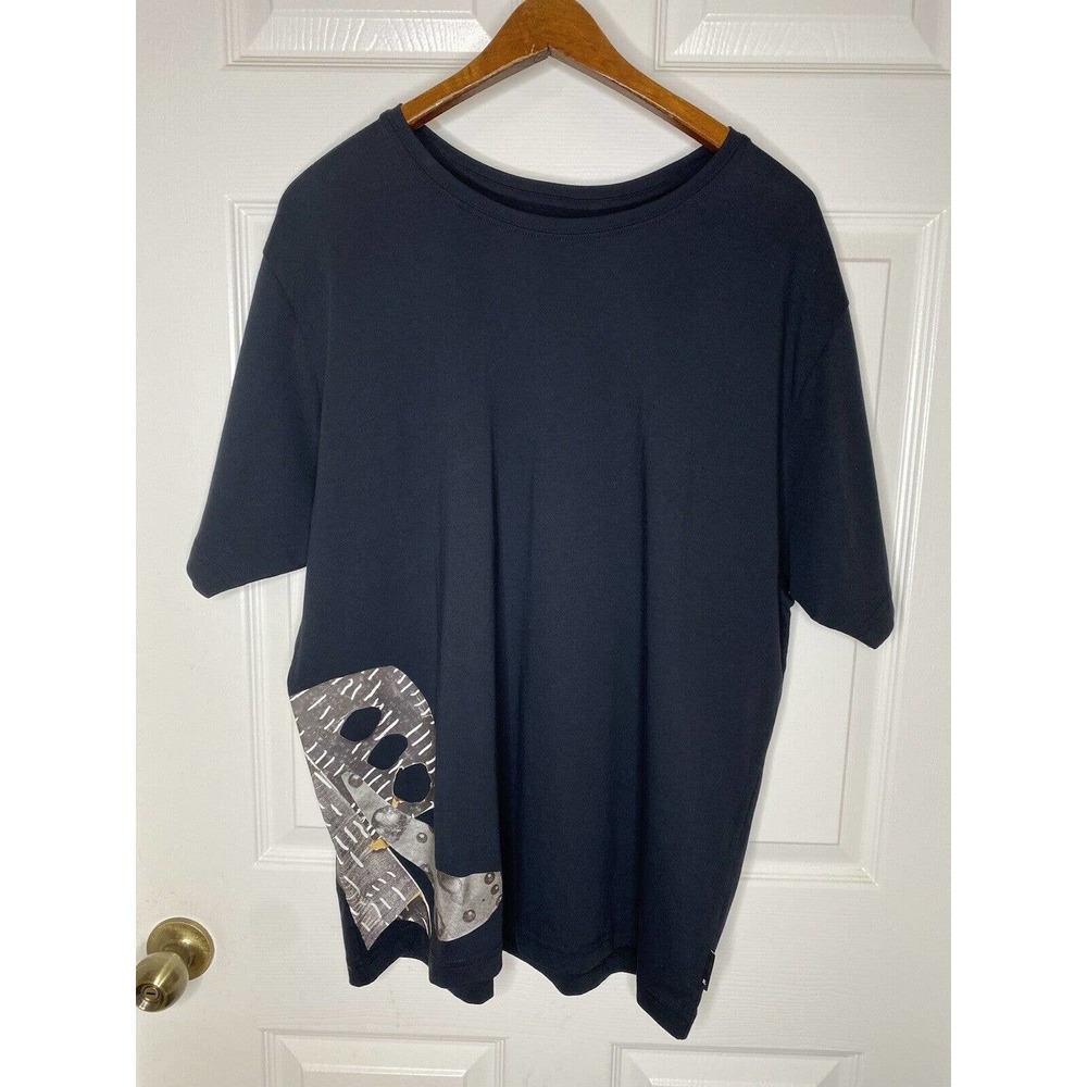 Rochambeau Black Graphic Tee T-shirt Shirt With tag Size L